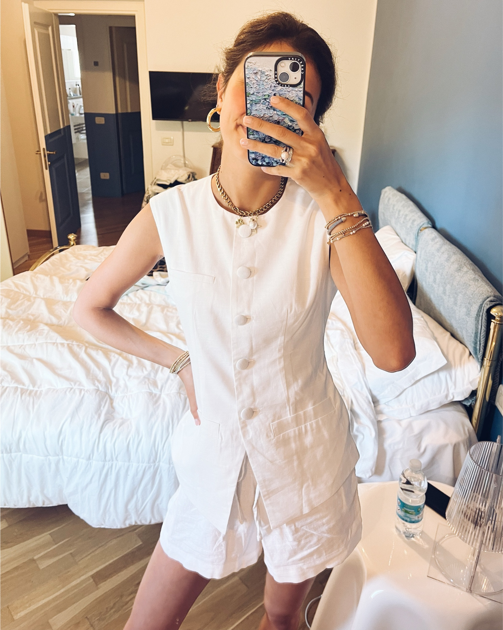 🤍🤍🤍🤍

#LTKTravel #LTKStyleTip #LTKFindsUnder50