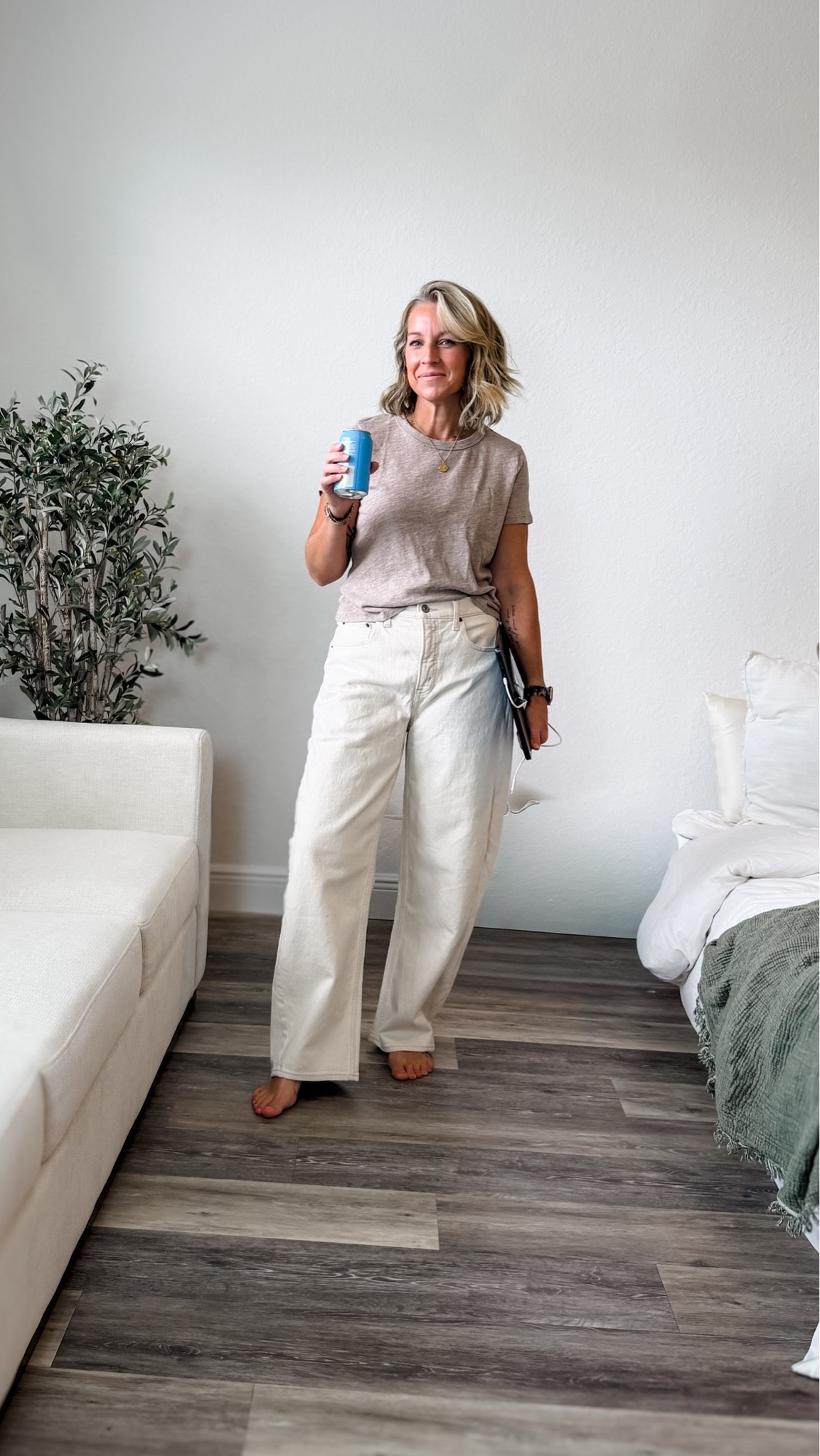 Casual chic outfit to wfh and go to the bus stop! Medium t shirt and size 8 regular jeans. They’re a slight barrel and I love them!!!

#LTKootd #LTKdayinmylife #LTKPetite