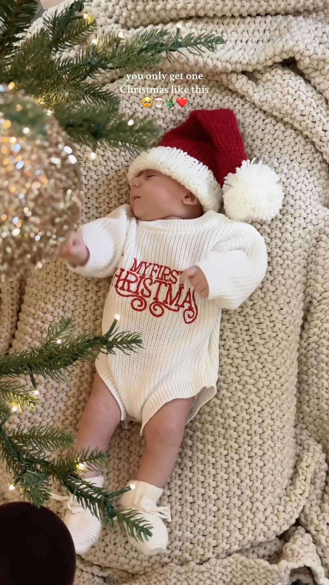 Baby’s first Christmas 
Baby Christmas outfit 
❤️🎄🎅🏻

#LTKBaby #LTKBump #LTKHoliday
