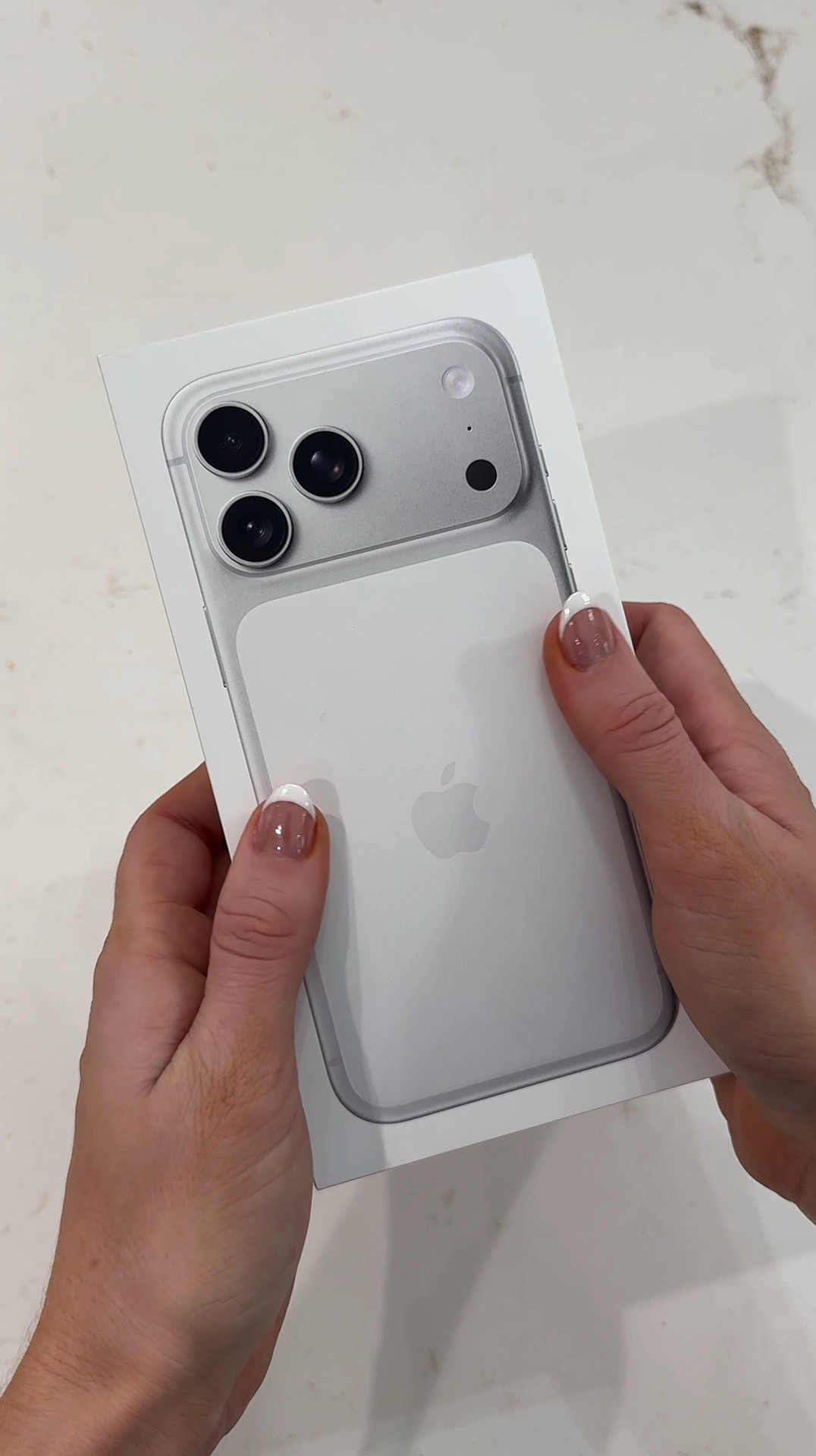 Unboxing the new iPhone 17 Pro Max ✨

#iphoneunboxing #LTKfinds #techfavorites #LTKtech #iphone17promax

#LTKSeasonal #LTKHome #LTKU