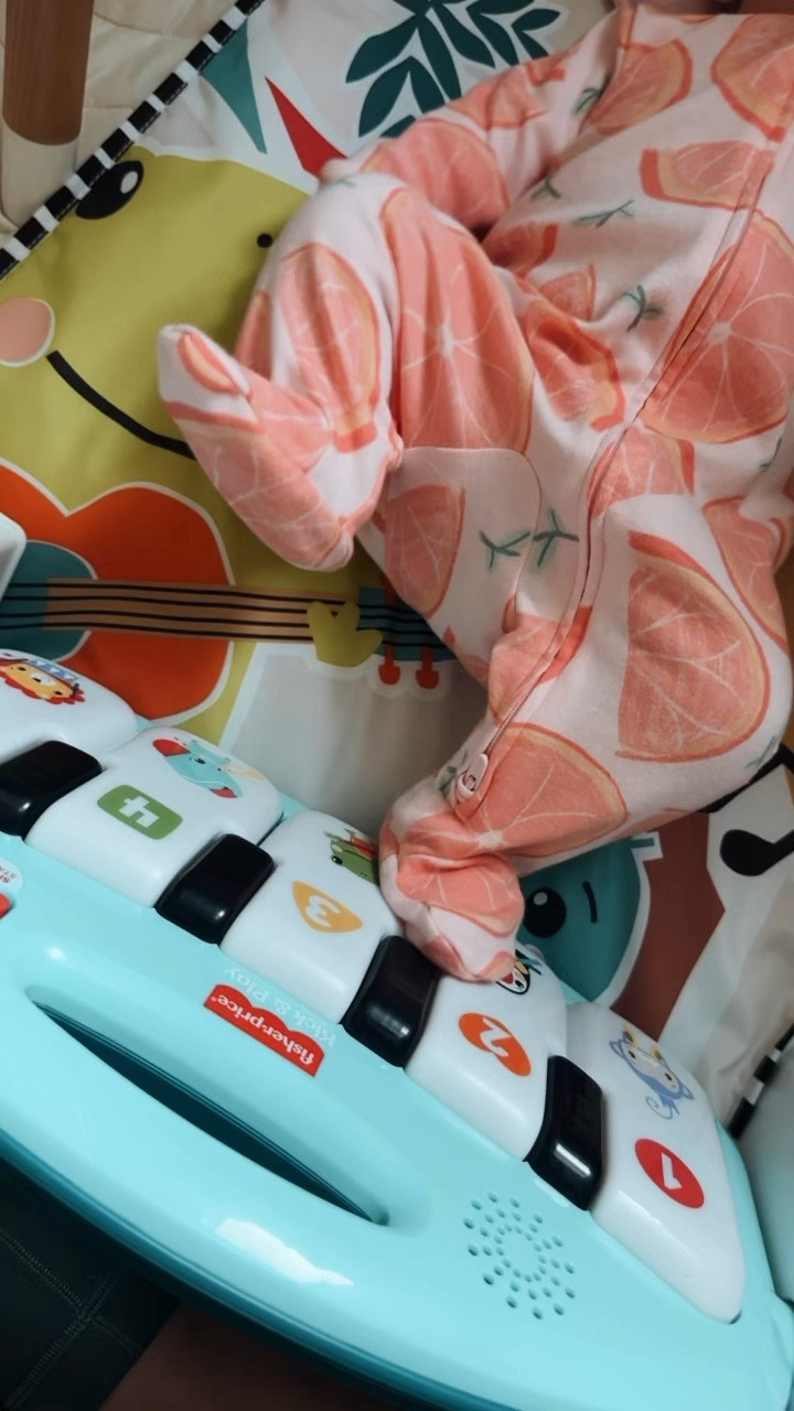 Piano play mat 🎹🥳


#amazonbaby #baby #newmom #fyp

#LTKFamily #LTKVideo #LTKBaby