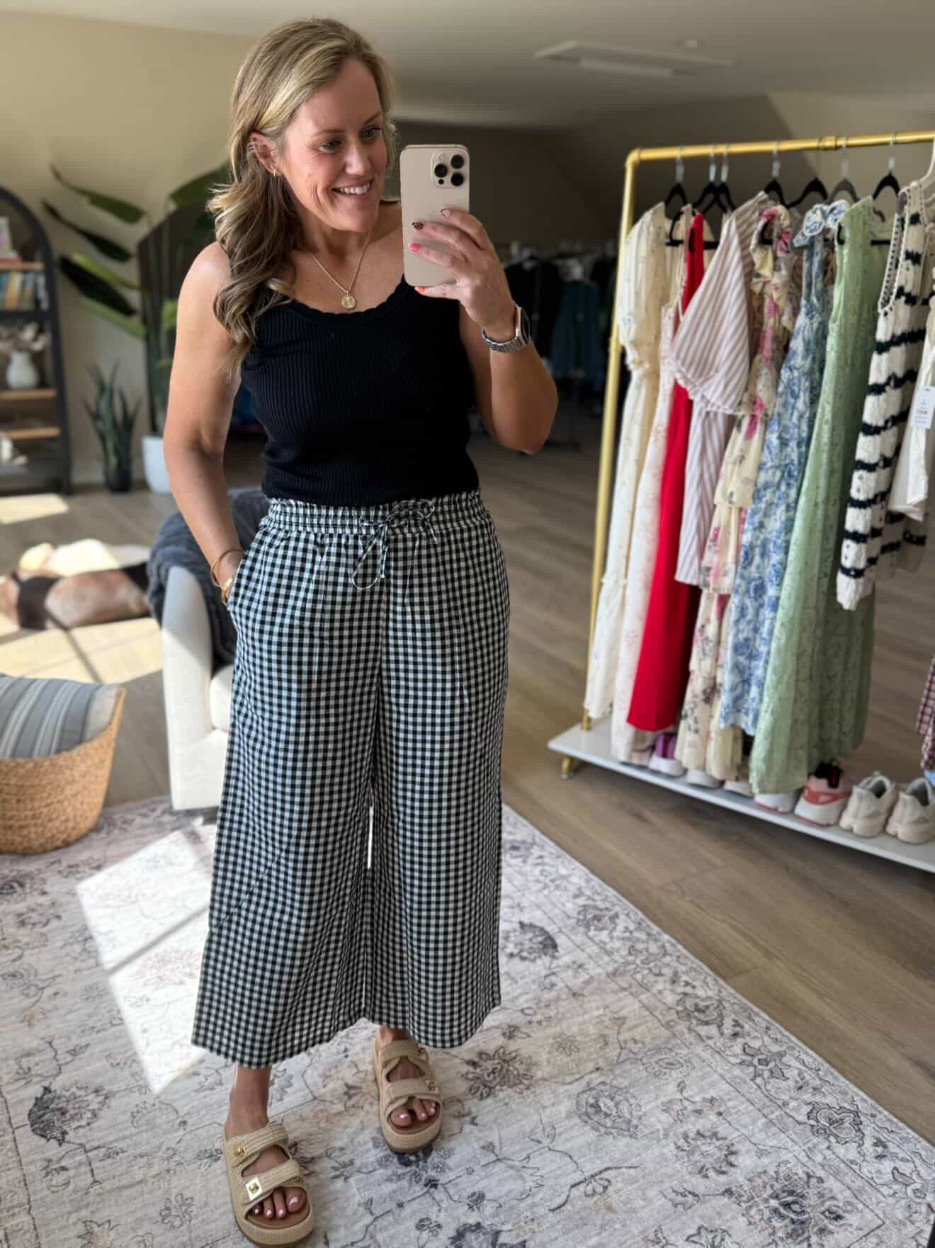 Gingham pants

Amazon fashion summer outfit tank top platform sandals casual outfit

#LTKootd #LTKgrwm #LTKmomlife