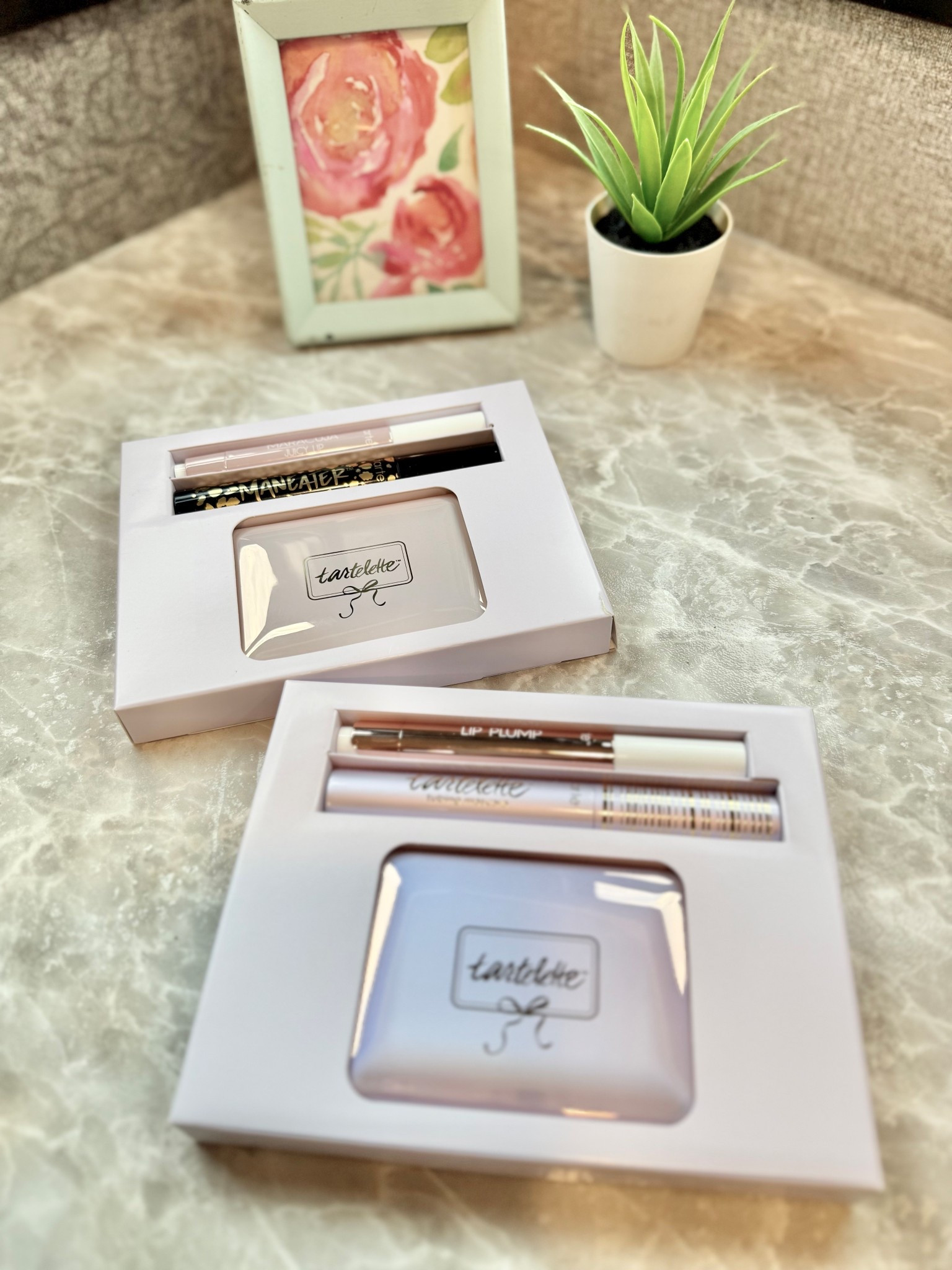 The tarte Kindness Café Collector’s Set just launched at QVC and it’s a really good one. You get two complete kits for $59.98 (a $160 value).
Each kit includes a full eyeshadow palette with warm coffee-inspired shades, a maracuja juicy lip, and a full-size mascara — one kit has the tartelette tubing mascara (length + no smudge), and the other has Maneater (more volume and drama).
I love that it’s truly “keep one, gift one.” With baby coming next month, I’m starting my holiday shopping early, and this set makes it easy — one for me, one wrapped and ready to go.
Exclusive to QVC, and new customers can take $10 off with code WELCOME10.
#ad #LoveQVC @QVC @tartecosmetics


#LTKBump #LTKBeauty #LTKSaleAlert