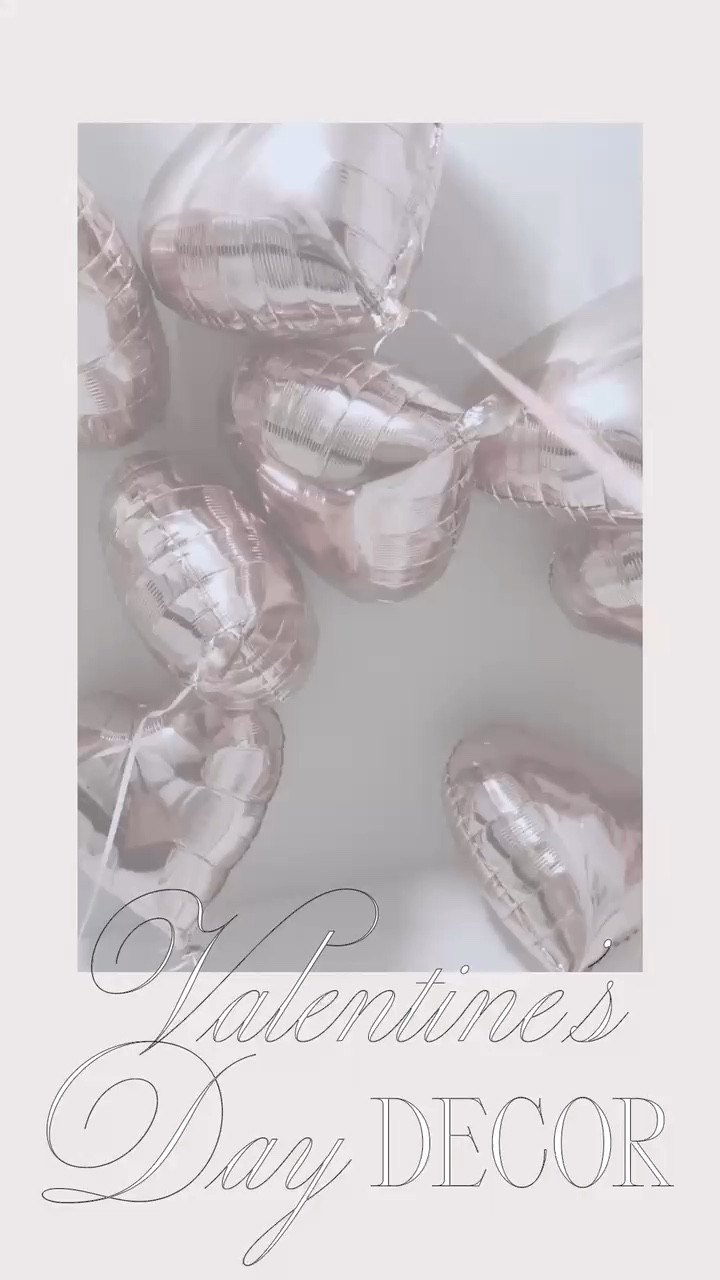 Valentines Decor🤍🤍 Obsessing over anything and everything heart shaped.