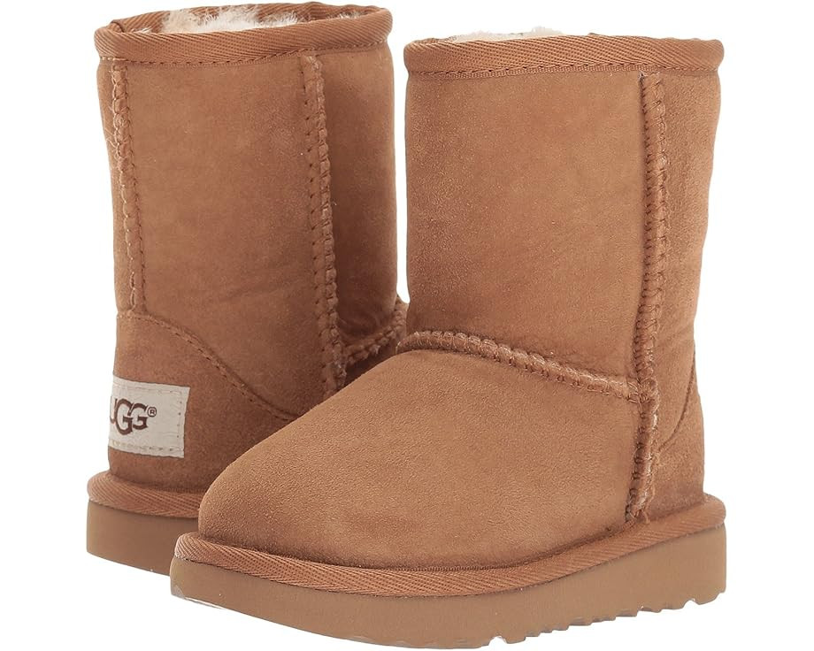 UGG Kids Classic II (Toddler/Little Kid) | Zappos