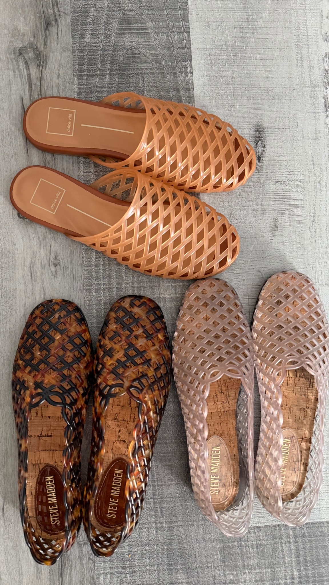 My favorite Steve Madden jellies are 30% off
Runs tts 

#LTKSaleAlert #LTKootd #LTKU