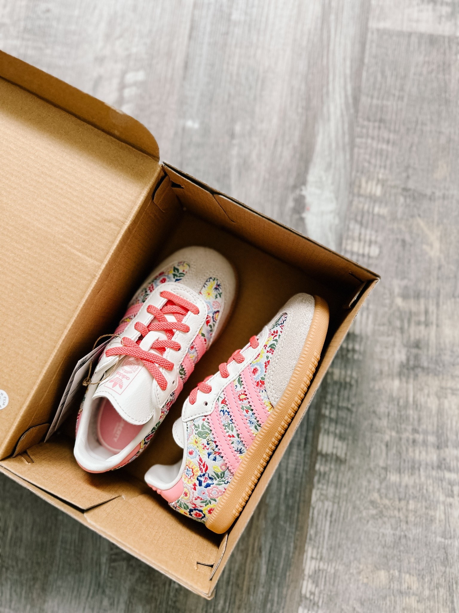 Sharing here because you guys need these 🥹🥹

#LTKKids #LTKStyleTip #LTKShoeCrush