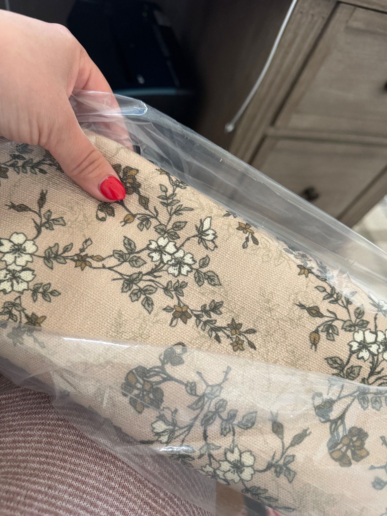 Updating a window with this beauty that just arrived! 

Roman shades, window treatment 

#LTKHome