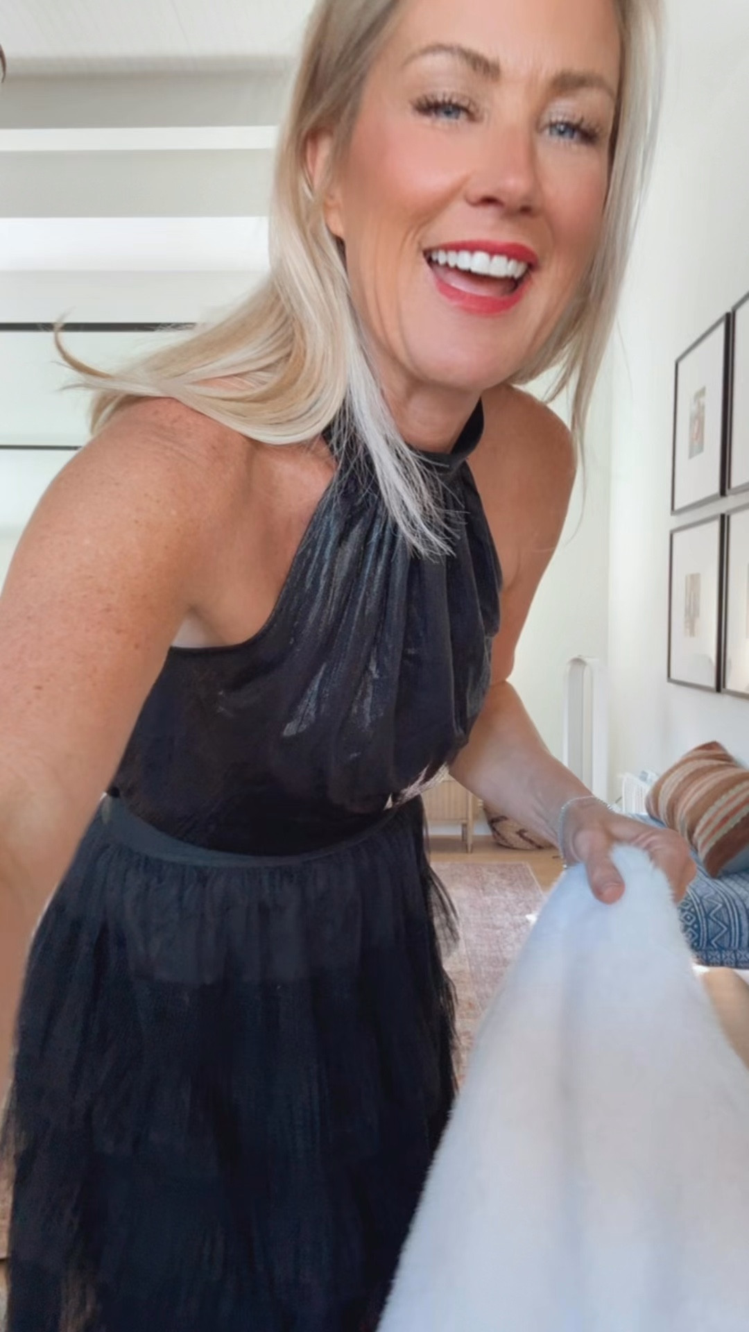 A fun festive holiday look for all your events and parties these next couple of months! 

#LTKOver40 #LTKHoliday #LTKSeasonal