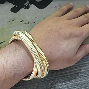 Gold/Three Rings | Amazon (US)