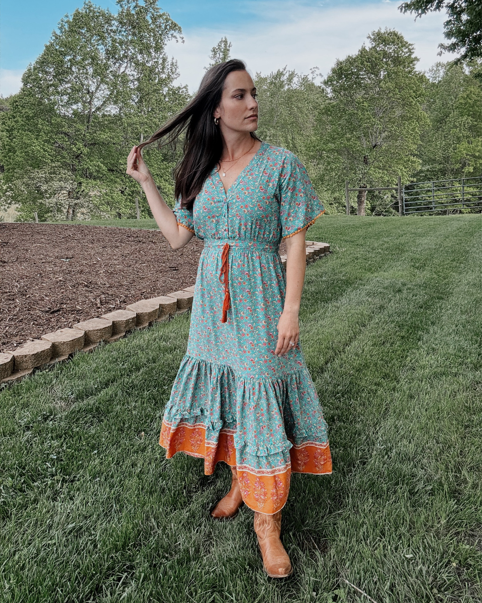 Another gorgeous dress from Amazon 😌 

Summer outfit | Country concert | Cowboy | Cowgirl | Boots | Photoshoot | Mom | Flowy | Boho | Homestead | Farm | Blue | Baby shower | Wedding 

#LTKFamily #LTKFindsUnder50 #LTKFestival