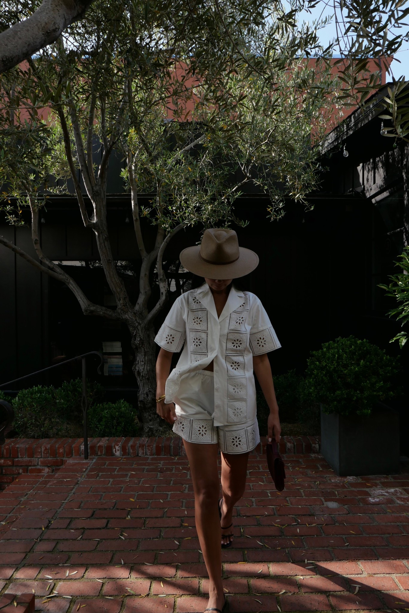 This currently is my favourite summer set!! I love the organic cotton broderie details!! 

#LTKSummerEdit #LTKStyleTip #LTKSeasonal