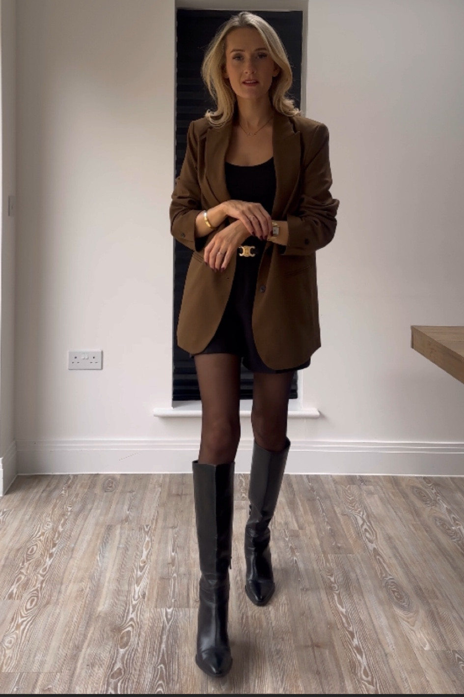I love black and brown together in autumn! This blazer is gorgeous. A great price too. I sized up to a medium for a really oversized fit. These knee high boots are a staple in my autumn wardrobe too, I wear a size 6 which is true to size X

#LTKshoes #LTKuk #LTKstyletip