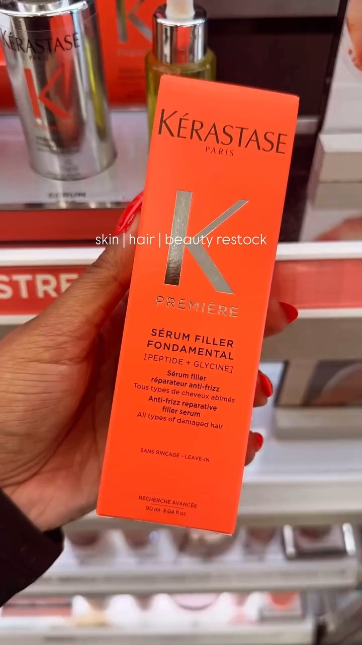 Don’t forget about self care during the holidays babes. It’s my 4th time re-buying the @rarebeauty lotion and first time wearing Love Notes. Might be my next fav fragrance by Ari after Cloud 2.0☁️ #selfcare