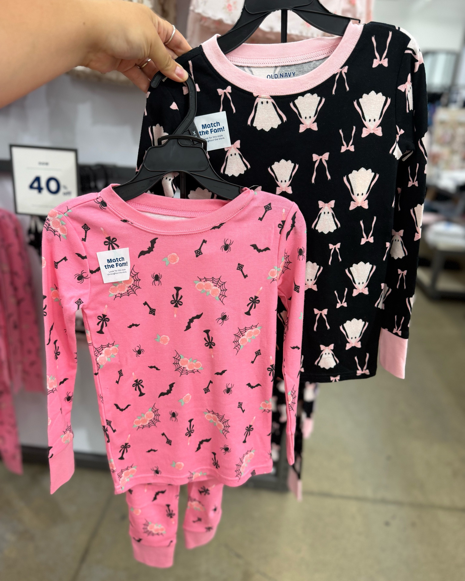 Adorable boys &n girls Halloween pajams for your little ones at Old Navy !😍👻

Go check them out on the links here ✨🦇

#LTKSeasonal #LTKKids #LTKBaby