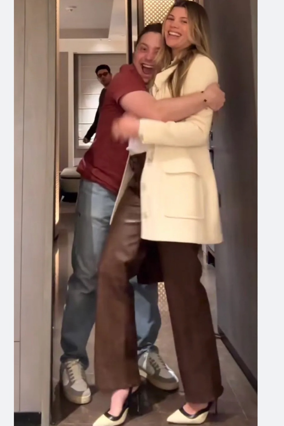 Sofia richie
Sofia Richie Style
Street style
Maternity
Bump friendly
Spring outfit
Work outfit
Celebrity style
Look for less

#LTKfindsunder100 #LTKbump #LTKshoecrush