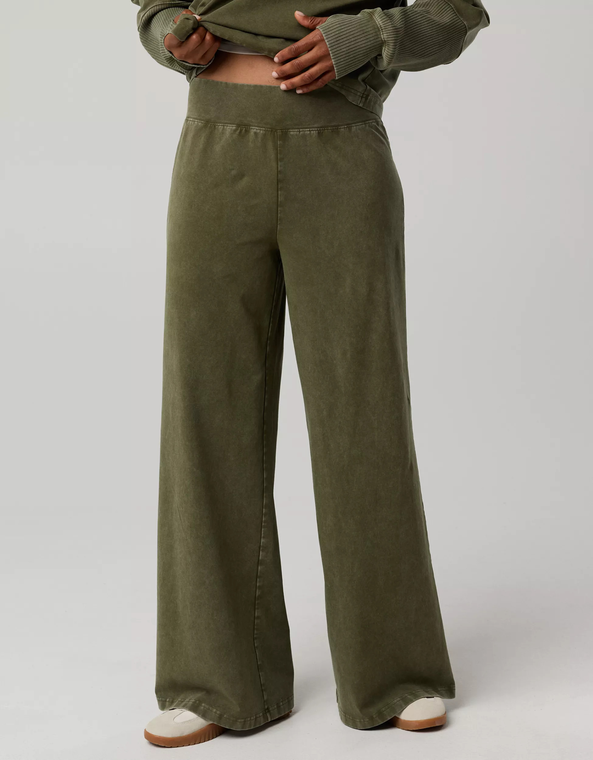 OFFLINE By Aerie OG Cotton Super Wide Leg Pant | American Eagle Outfitters (US & CA)