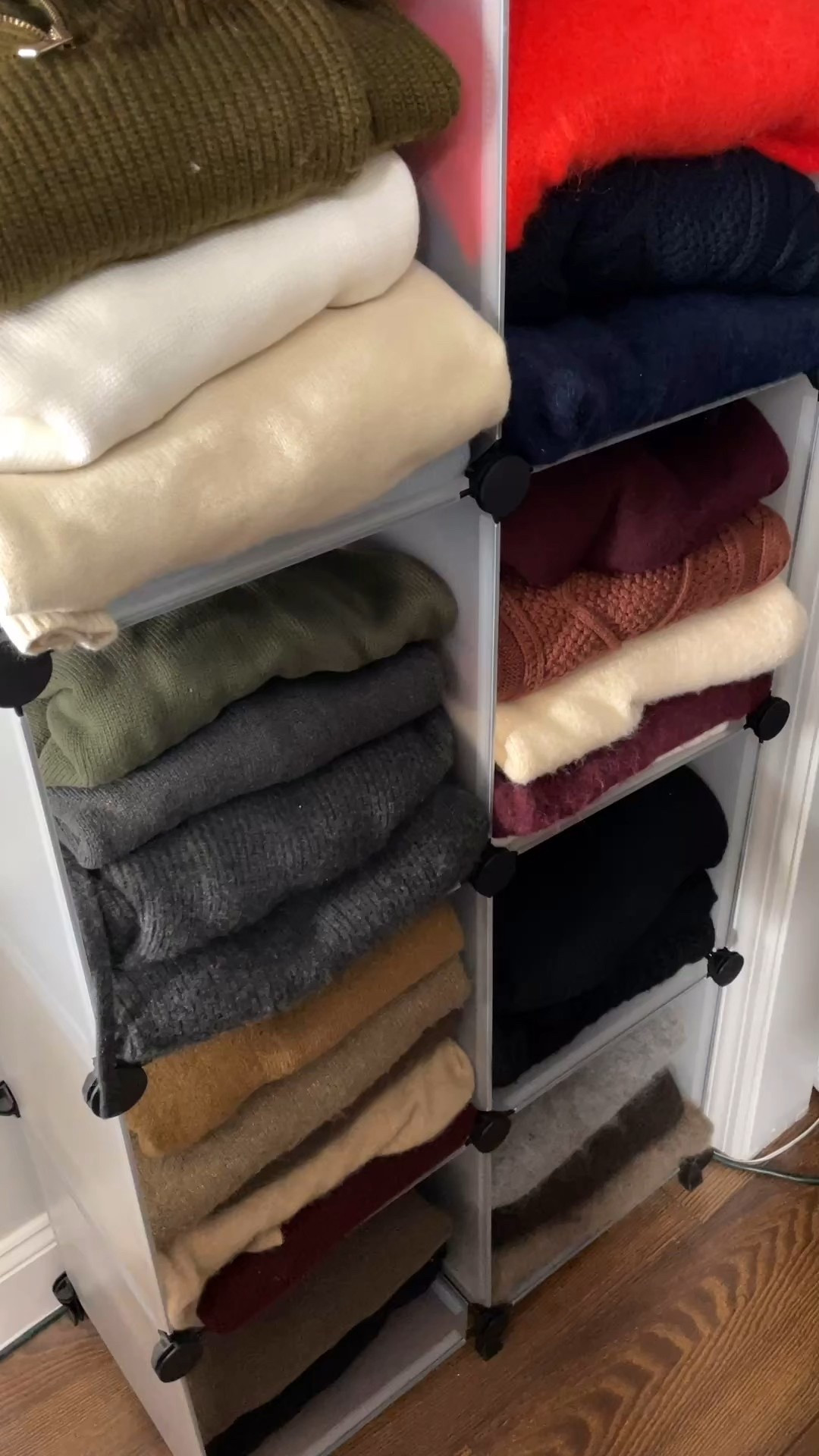 Quiet luxury starts in the closet…
A few COS essentials, tailored trousers, my trusty Sambas — and suddenly the outfit just works.
Thanks for getting ready with me 🤍
Find today’s pieces on my LTK ✨
#capsule- wardrobe  # minimalist #winterinspo

#LTKdayinmylife #LTKootd #LTKselfcare