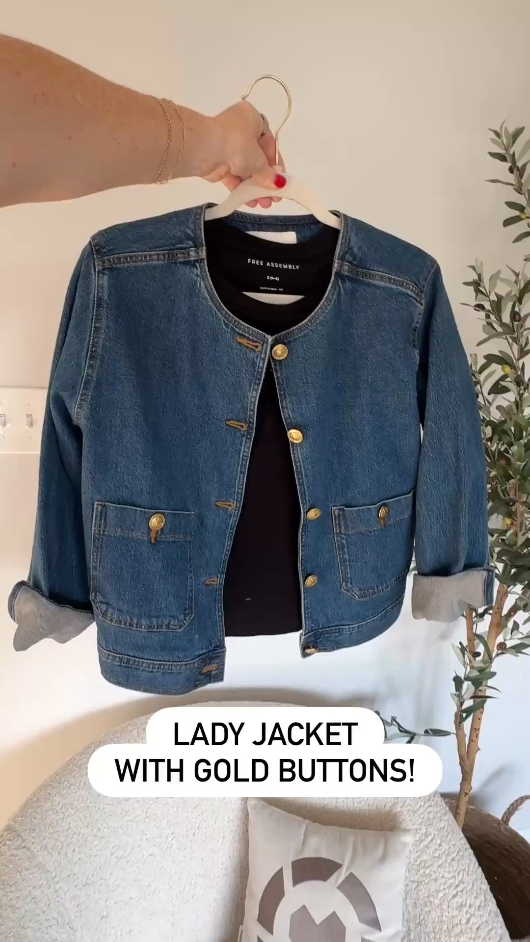 Lady jacket from Walmart

#LTKootd