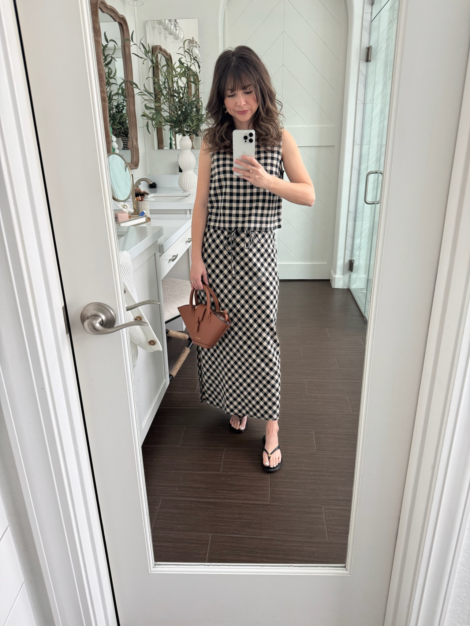 This top and skirt are linen blend and they breathe so well! Perfect to wear for spring! 

Spring fashion, Mom outfit, Elevated look, Petite friendly, Chic outfit, Purse, Sandals 

#LTKPetite #LTKStyleTip #LTKWatchNow