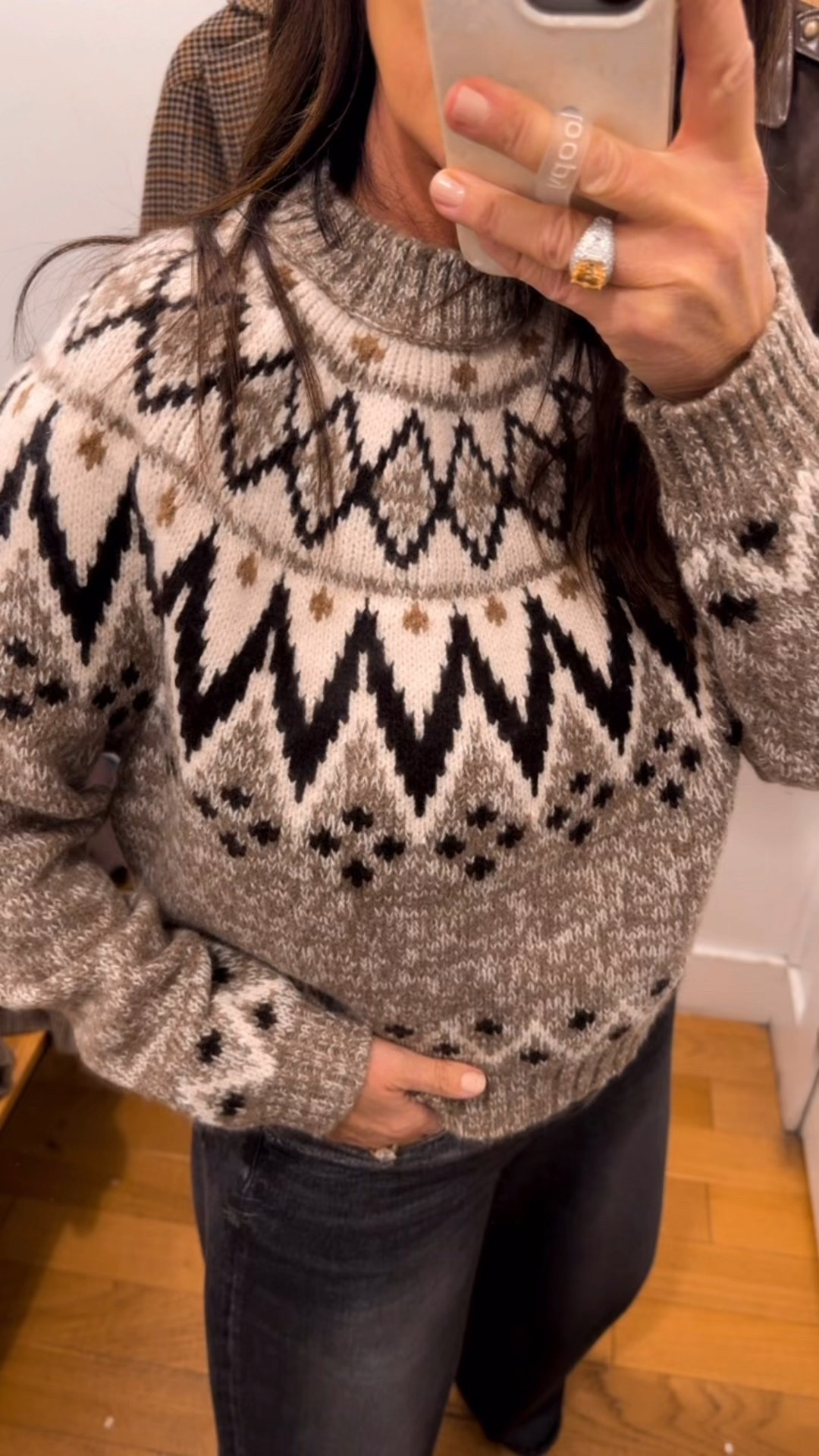 Cozy sweaters now on sale 


#LTKSeasonal #LTKGiftGuide #LTKFindsUnder50