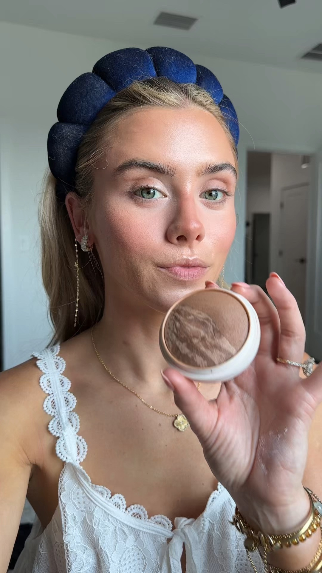 today im using spiced chai but i got every shade so let me know what shade i need to try for yall 🫶🤎 they’re amazing and i know im going to love them because they are acne safe and packed with hydrating jojoba & macadamia oils and antioxidant-rich hibiscus extract!! the formula is blurring and baked so it gives a subtle glow while blurring texture OBSESSED. @dibsbeauty  

#duetbakedbronzer #bakedbronzer #dibsbeautystatusstick #dibsbeautytutorial #dibsbeauty #dibsbeautyreview #dibsbeautybronzer #acnesafemakeup #bronzer #bronzertutorial #bronzertips #bronzerhack #fyp #contour #contourtutorial #contouringhacks #nosecontourtutorial #nosecontour #nosecontourhack #bronzereyeshadowlook #powderbronzer #makeup #grwm dibs beauty, dibs beauty baked bronzer, powder bronzer, baked bronzers @ulta @DIBS Beauty

#LTKgrwm #LTKBeauty #LTKselfcare