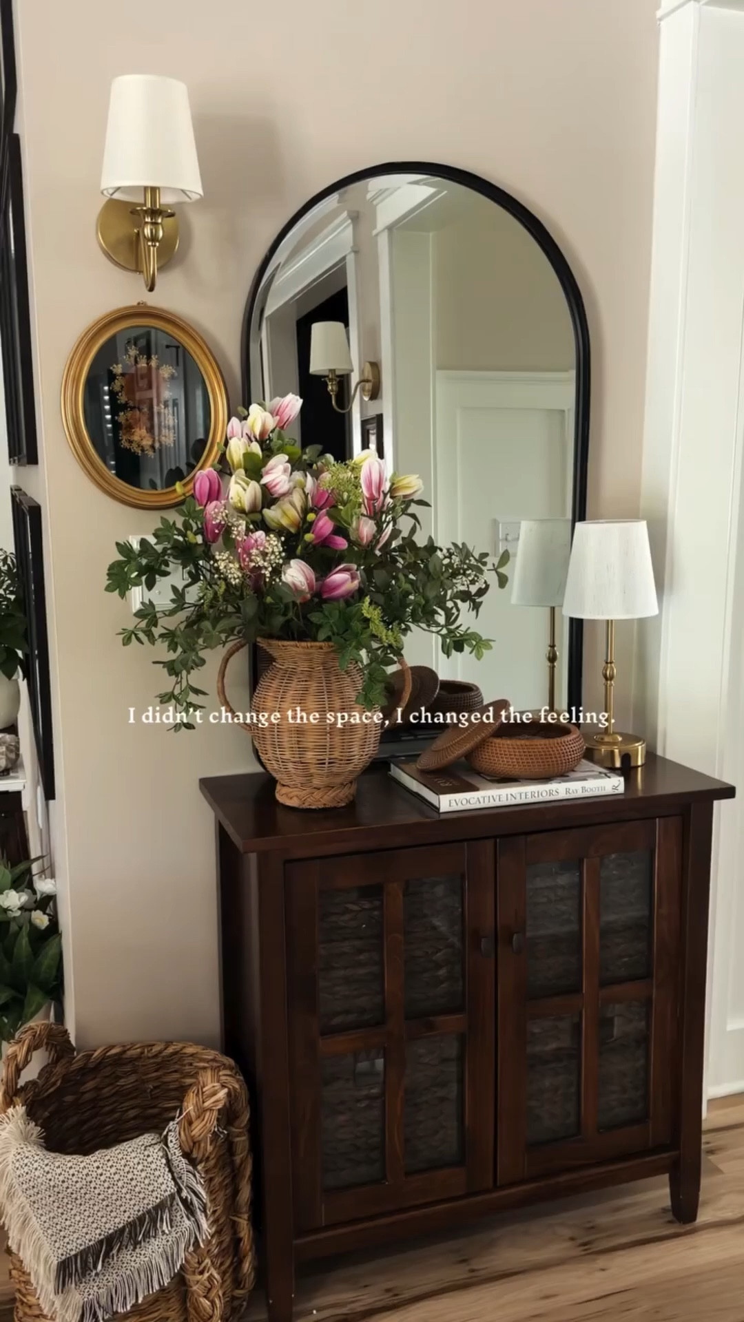 I didn’t change the space, I changed the feeling.

#cozy #entryway #cozyathome #cozyaesthetic #cozyvibes

#LTKHome