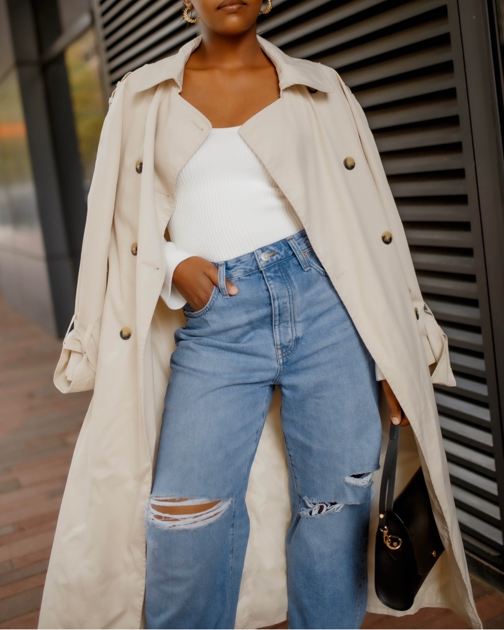 Low effort cold rainy day vibes
Mango trench coat(old), 
petal & pup white sweater(size 2), 
madewell dad jeans(size 28-sized up for a slightly more oversized fit)

#LTKunder100 #LTKSeasonal #LTKstyletip