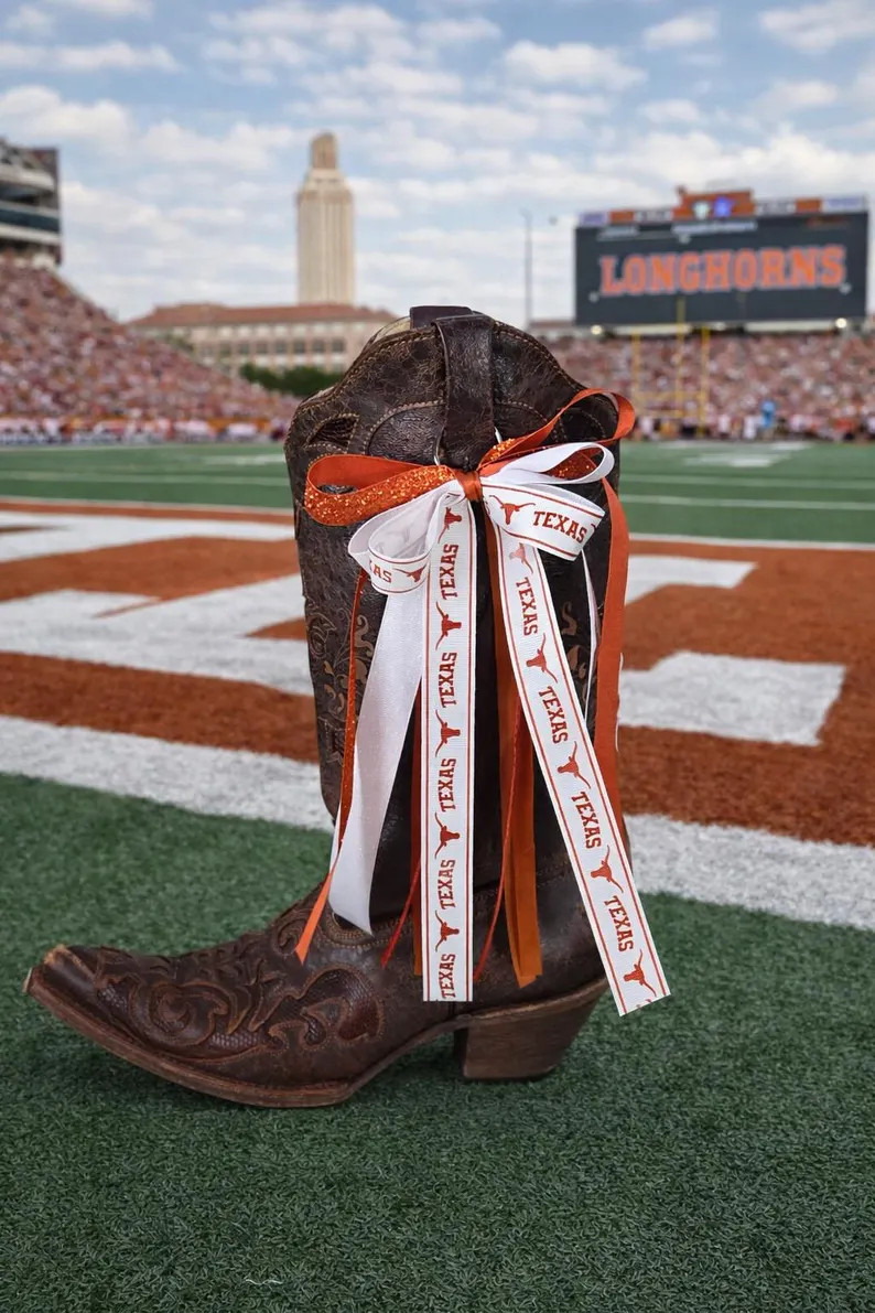 Customizable College Boot Bow: Gameday Accessory | Etsy (Global)