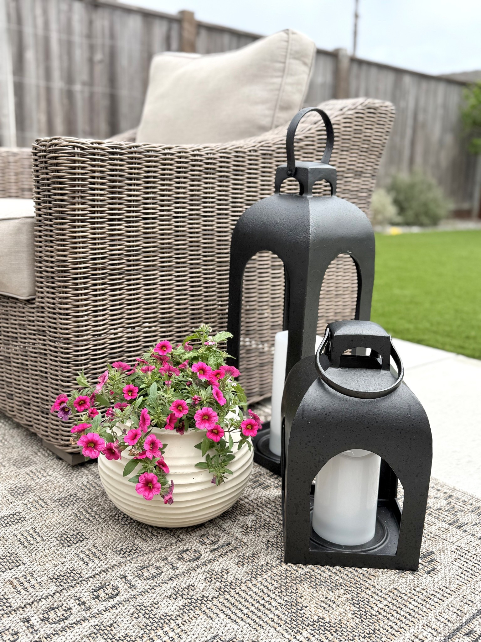 Added these beautiful lanterns to our patio and now they are on SALE!! 

The candles are solar so you don’t have to worry about littles or pets running around and knocking them over.  As the sun starts setting they turn on. I love the little glow they create!



Patio Furniture | Outdoor Furniture | Patio Refresh | Patio Design | Home Decor | Home Styling | Transitional Style 
•
•
•
•

#outdoorfurniture #patiofurniture #outdoorliving #homedecor #homedesign

#LTKHome #LTKSaleAlert #LTKSeasonal