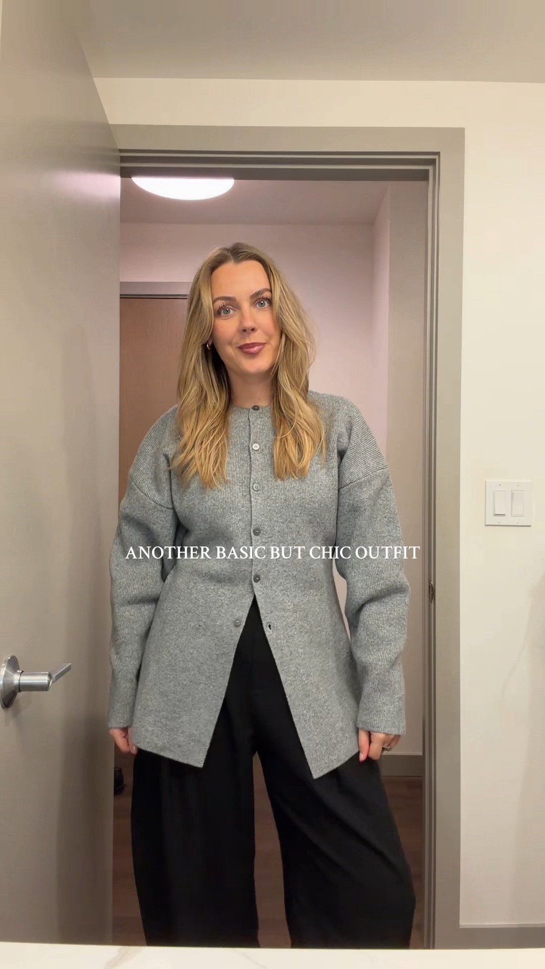 This cardigan fra dissh is everything 🤍

#dissh #disshcardigan #fashion #ootd