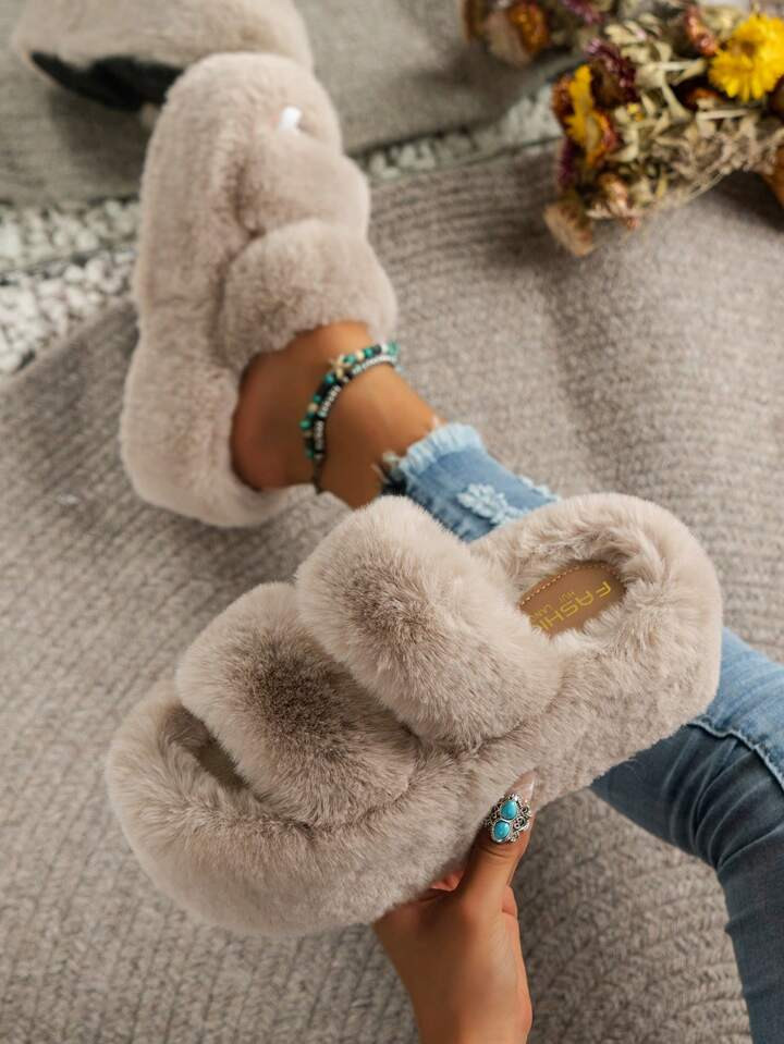 de mujeres grueso Bottom aumento de altura leche peludo Zapatillas , perfecto para ambos adentro ... | SHEIN