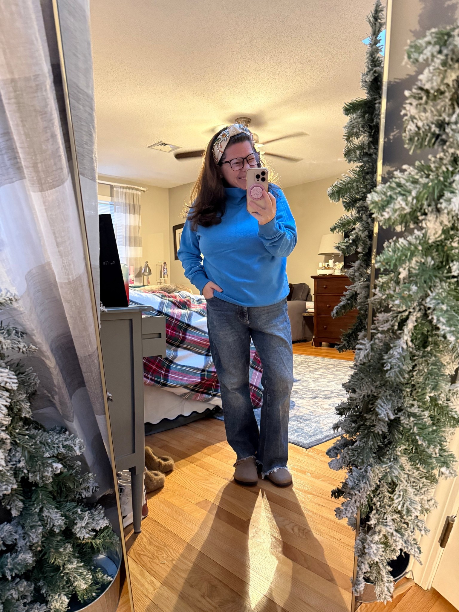 I have described this as the best sweatshirt for years. Literally, years. And still is. I own it in 5 colors! #jcrewalways 

#LTKootd #LTKMidsize #LTKOver40