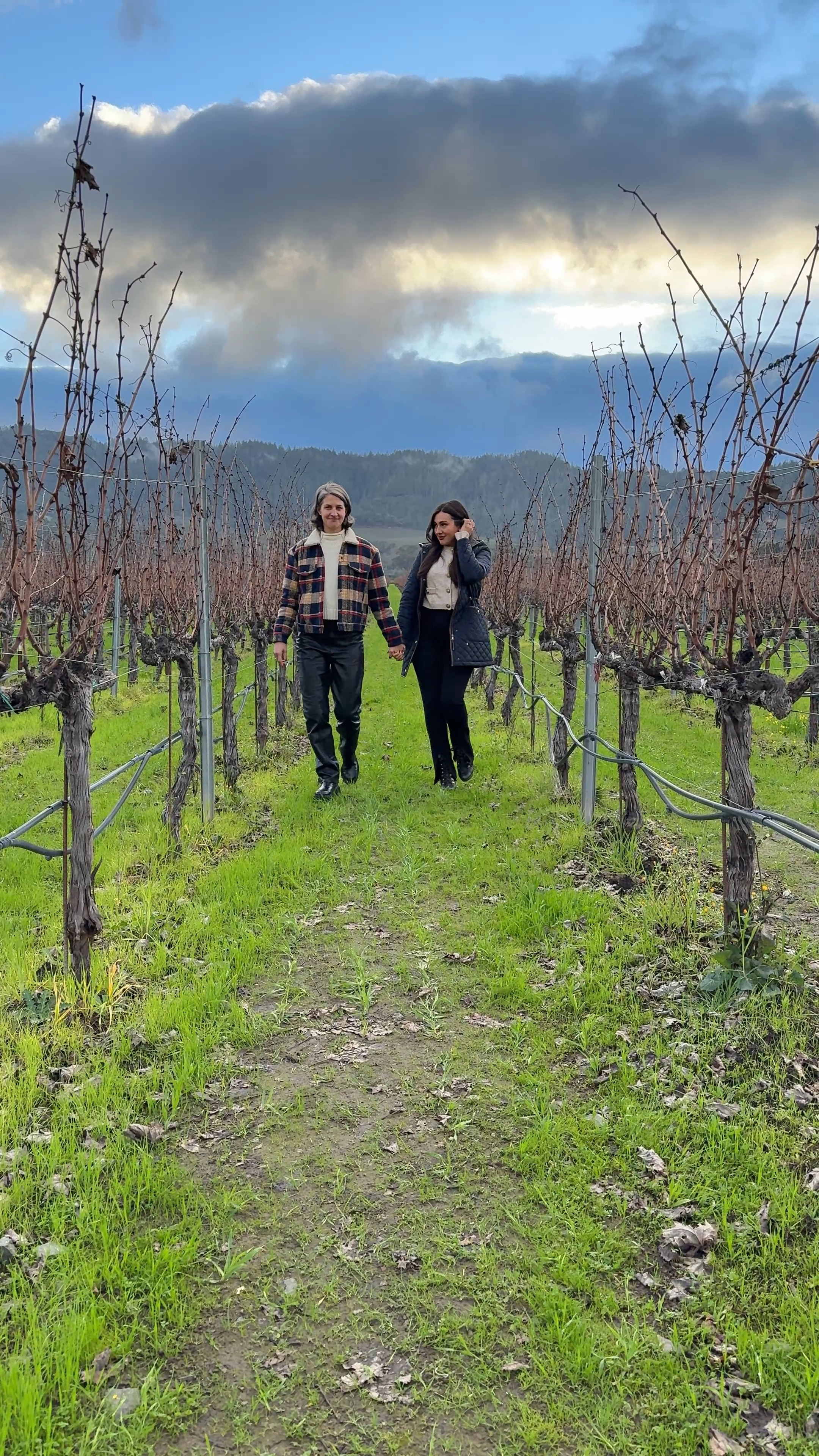 Quilted winter coat and trucker jacket for cold nights out 

 #LTKSeasonal #LTKFindsUnder100 #LTKStyleTip