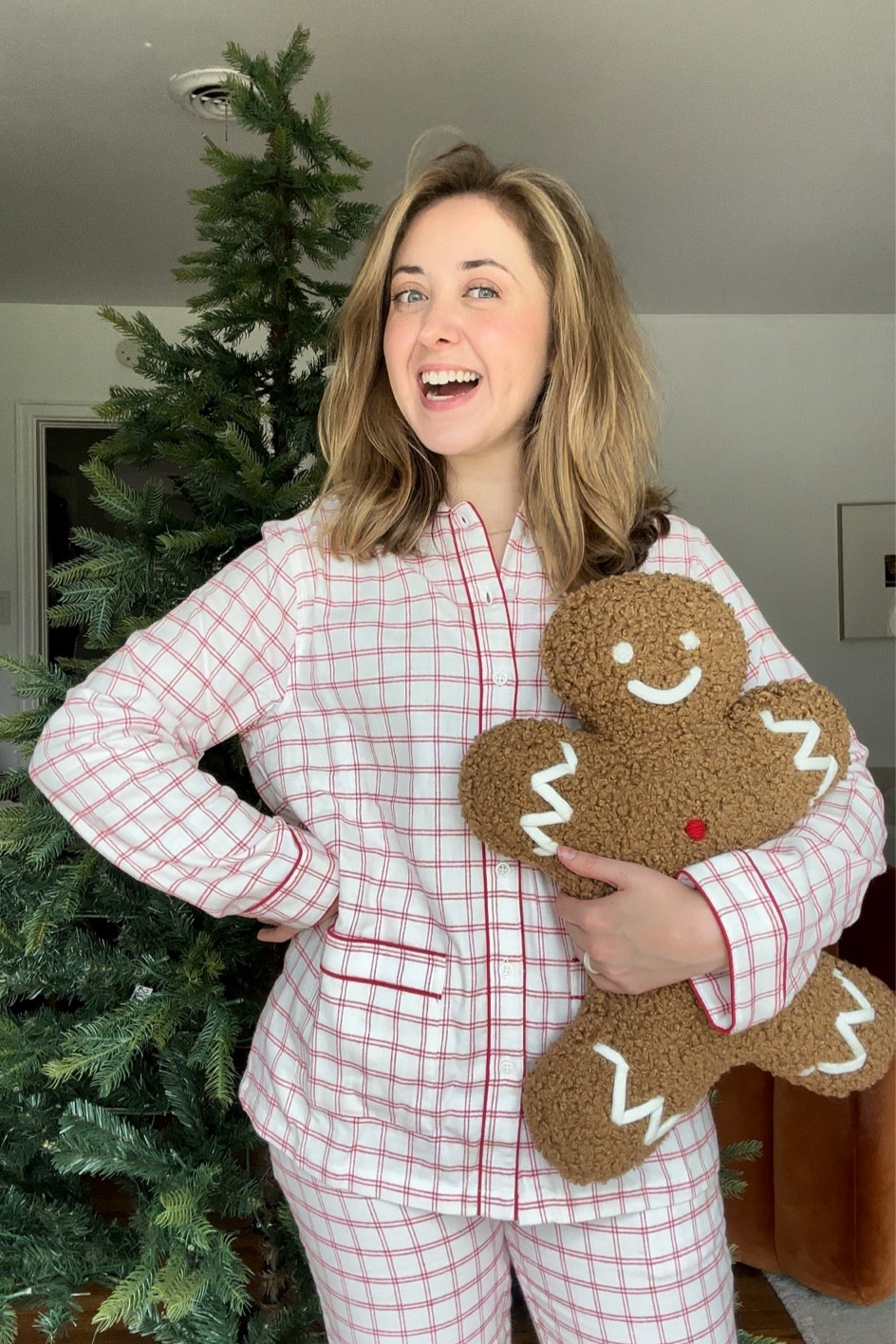 Christmas pjs 

#LTKHoliday #LTKSeasonal #LTKHolidaySale