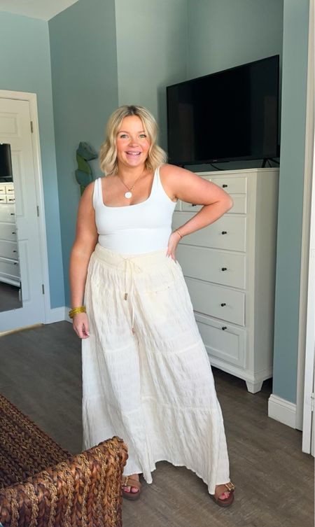 Free people killed it with this skirt & so it’s so on trend right now 😉

Summer fashion - casual summer outfit - free people outfit inspo - summer outfits - white skirt - free people fashion 

#LTKSeasonal #LTKStyleTip