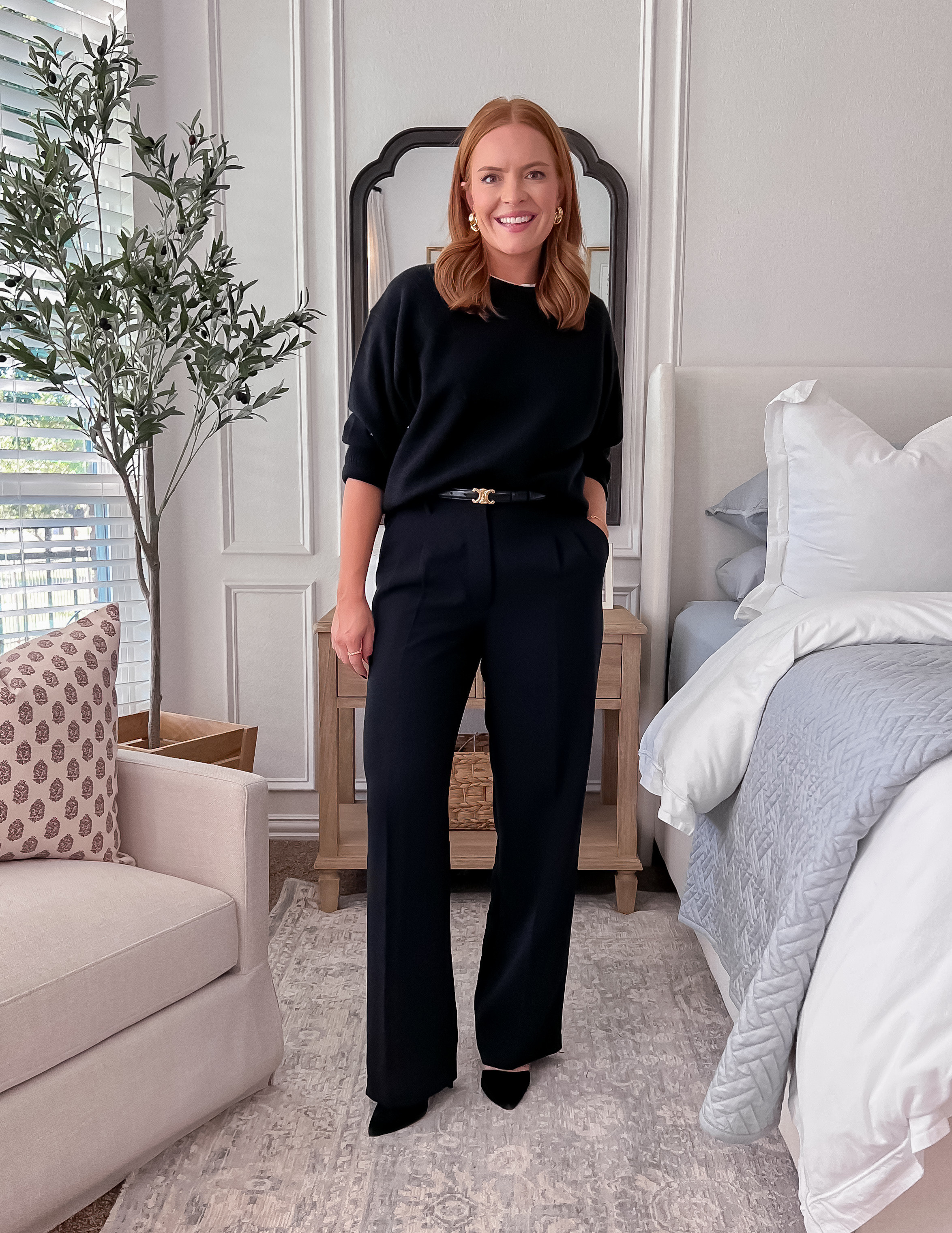 This all black outfit is so easy and comfortable for work! I’m obsessed with soft crew neck sweaters layered over a t-shirt right now. 🖤

#LTKSeasonal #LTKWorkwear #LTKStyleTip