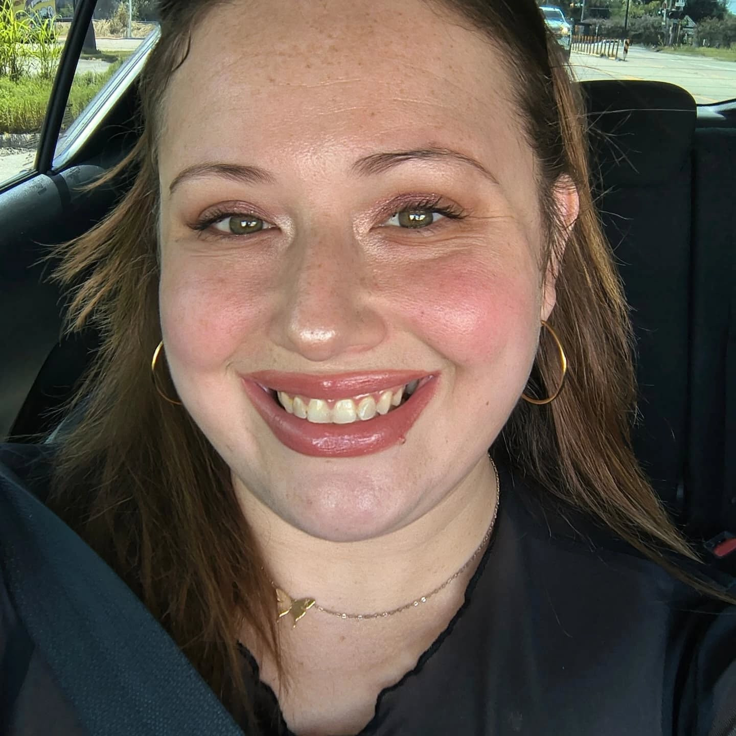 Stay Golden #golden #kpop #familyouting #makeup #beauty