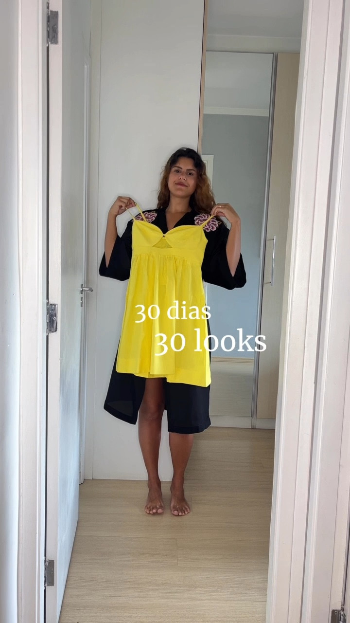 ~ dia 10 ❣️ 30 dias de looks
Um toque de sol em um dia nublado com este vestido deslumbrante! 🌟☀️ Ele também está disponível em bege e verde (Cupom FARM 7A7214). Comente ‘envie o link’ e eu te mando no privado, ou acesse o destaque ‘links’ para conferir!”

Créditos do look: vestido @adorofarm / sapatilha e bolsa @cea_brasil / brinco @mindse7cea 

Beleza: creme @cetaphilbrasil / perfume Omnia Amethyste @bvlgari

Meus Cupons de descontos ativos:

C&A - Código Consultora: kamivogel 10% off acima de 149,00
Renner - Cupom: KAMISVOGEL 10% off apenas pelo meu link da bio
Farm - Código Consultora: 7A7213 10% off + frete grátis
YouCom - Cupom: KAMISVOGEL 10% off apenas pelo meu link da bio
Riachuelo - Cupom: RCHLO558565AFL 10% off acima de 99,00.
Pantys - Cupom: KAMISVOGEL 10% off acima de 150,00.

#LTKbrasil #LTKbeleza #LTKcurvas