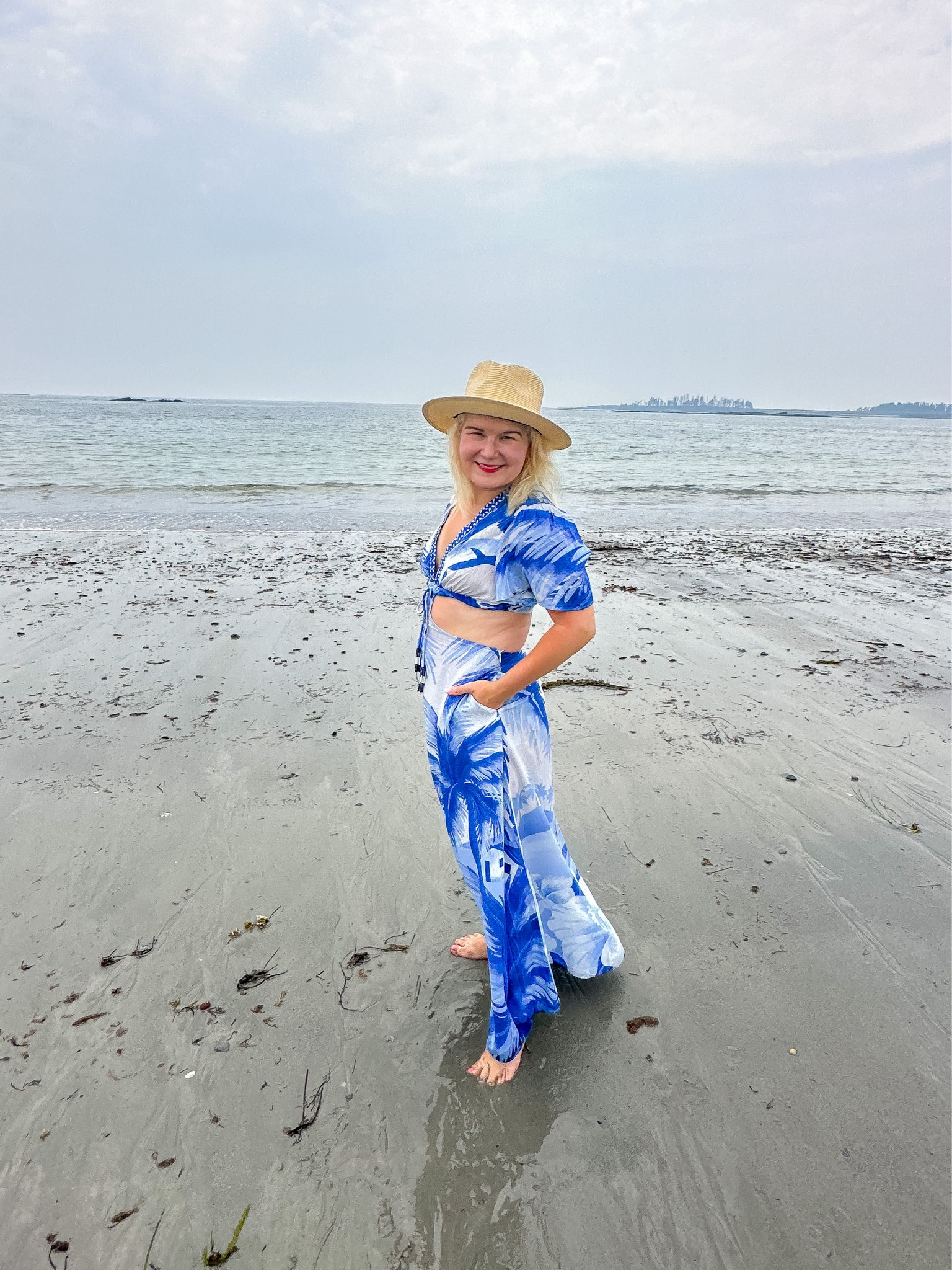 Happy Gemini Season friends! Nothing says gemini and summer like Farm Rio dress…linking my favs here.

#LTKSwim #LTKStyleTip #LTKSeasonal