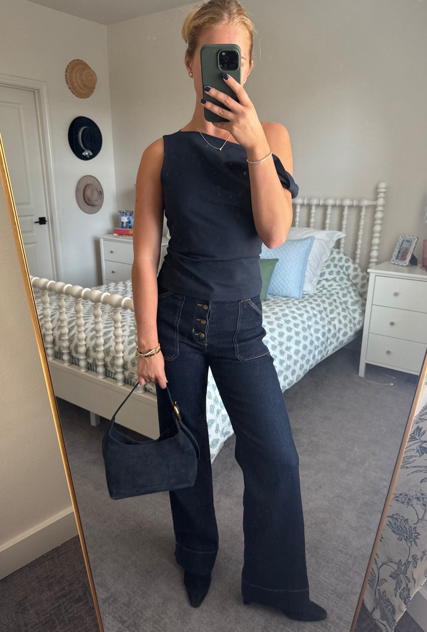 Dinner date outfit 

Navy top
Party top
Going out top
Rag & Bone top
Rag & Bone tank
Off the shoulder top
Navy bag
Navy purse
Blue suede bag
Blue suede purse
Navy suede bag
Navy suede purse
Madewell bag
Madewell purse
Top handle bag
Black booties
Black boots
Heeled booties
Sam Edelman boots
Dinner outfit
Drinks outfit
Dinner party outfit
Fall outfit
Fall style
Date night outfit
Girls night outfit
Thanksgiving outfit
Thanksgiving style
Thanksgiving outfit inspo
Navy tank
Sanctuary Ekara Slim Wide Jeans
Rent the runway
Sanctuary jeans
High waisted jeans
Wide leg jeans
Button up jeans
Indigo jeans
Dark wash jeans
Dark jeans
Nice jeans
Comfy jeans
Cute jeans
Denim pants
Rent the runway
Fall pants

#LTKootd