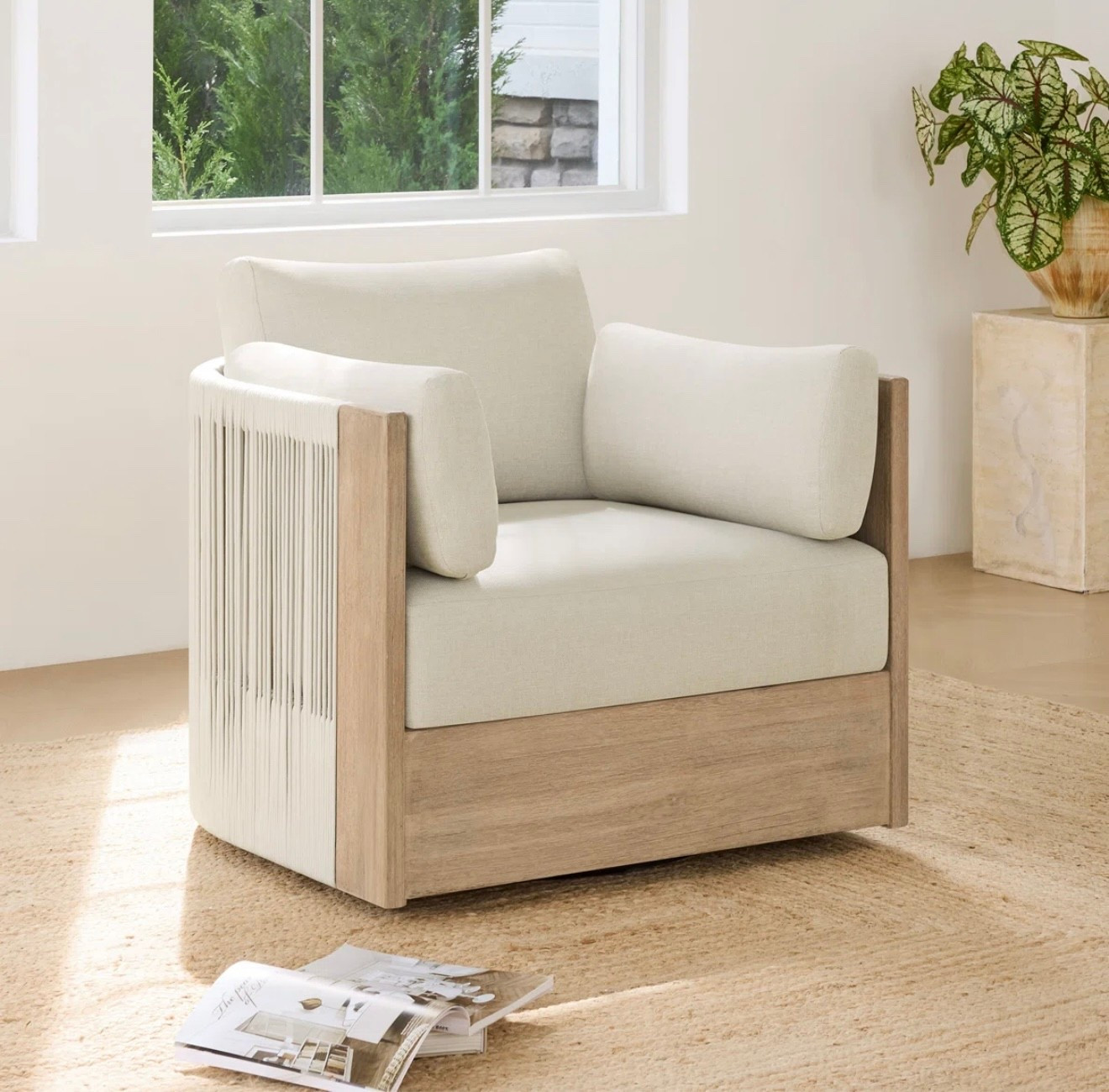 Find of the day 🤍
A versatile indoor/outdoor chair that gives West Elm… without the price tag.

#LTKU #LTKHome #LTKSaleAlert