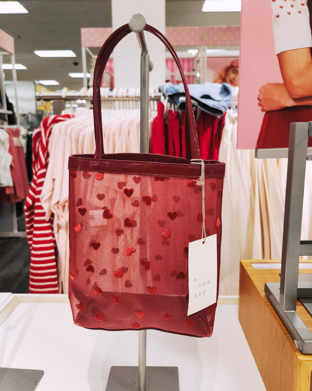 Valentine’s Day bags at Target 🥰 Cute clutch bags and totes!

#target #valentinesday #targetdeals 

 #LTKSeasonal #LTKFindsUnder50 #LTKBeauty