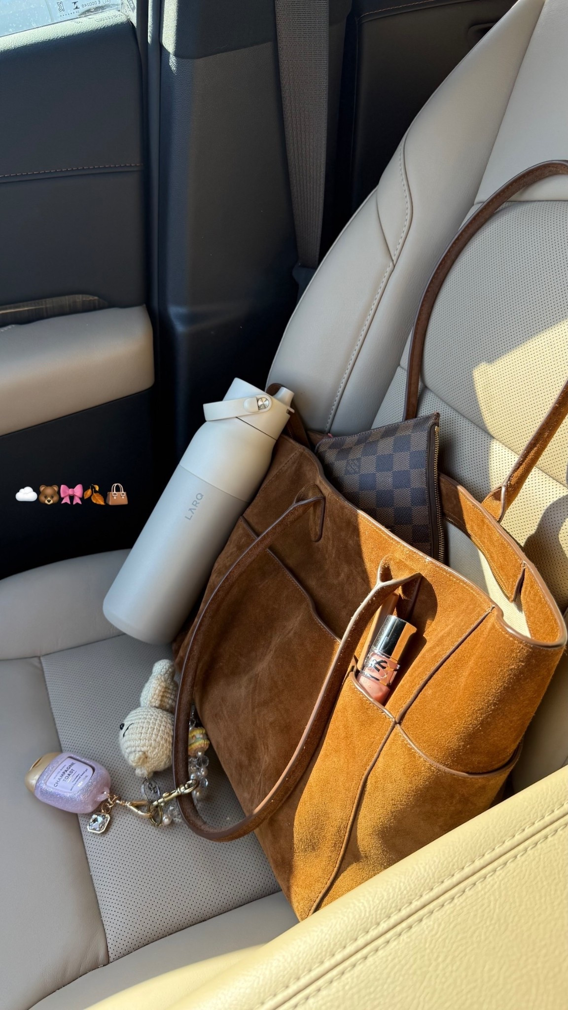 just a girl & her suede tote + goal tracking water bottle☁️🐻🎀🍂👜 okay but this water bottle is so cool! have you heard of it!? If you like tracking your wellness goals (think oura ring, Apple Watch etc) you’ll LOVE this thing 💧 it literally syncs with an app that tracks your water intake… amazing 

#LTKGiftGuide #LTKdayinmylife