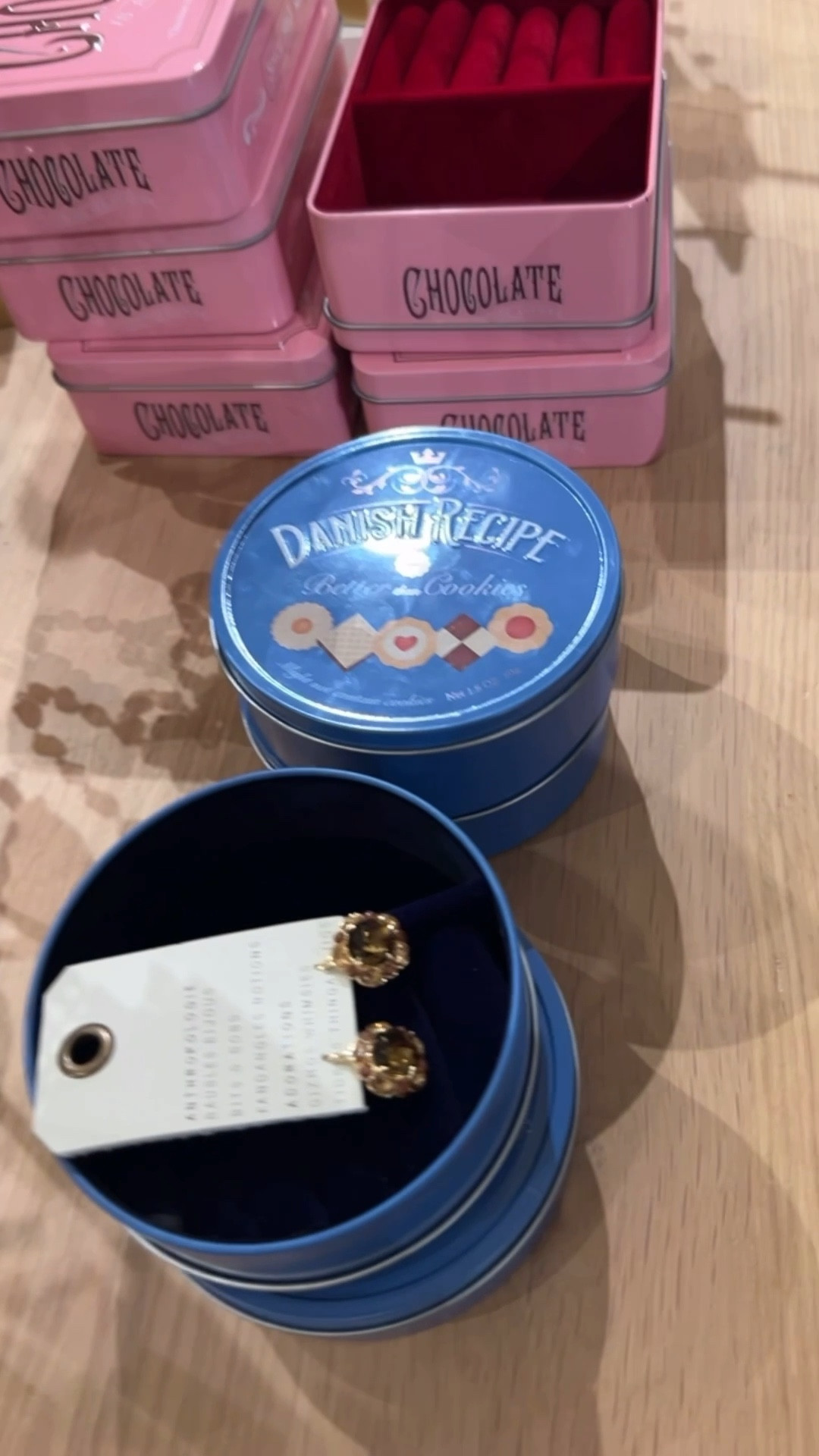 Sweets Tin Jewelry Box 

anthropologie | jewelry box | holiday gift | jewelry holder | unique gift | necklace holder |
ring holder 

#ltkcyberweek #ltkholiday #ltkgiftguide