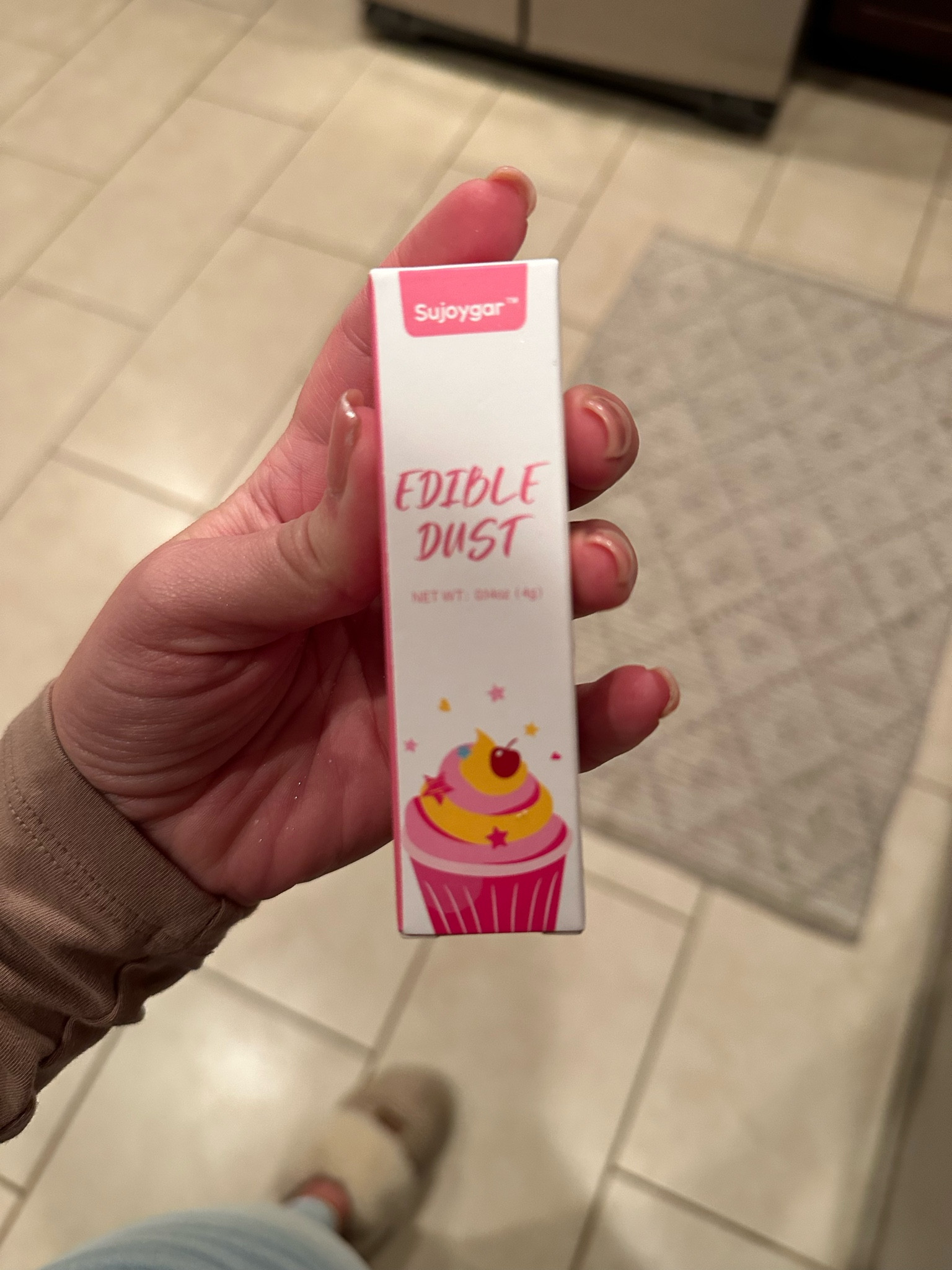 Edible glitter dust for white Christmas mimosas

#LTKHoliday #LTKhome