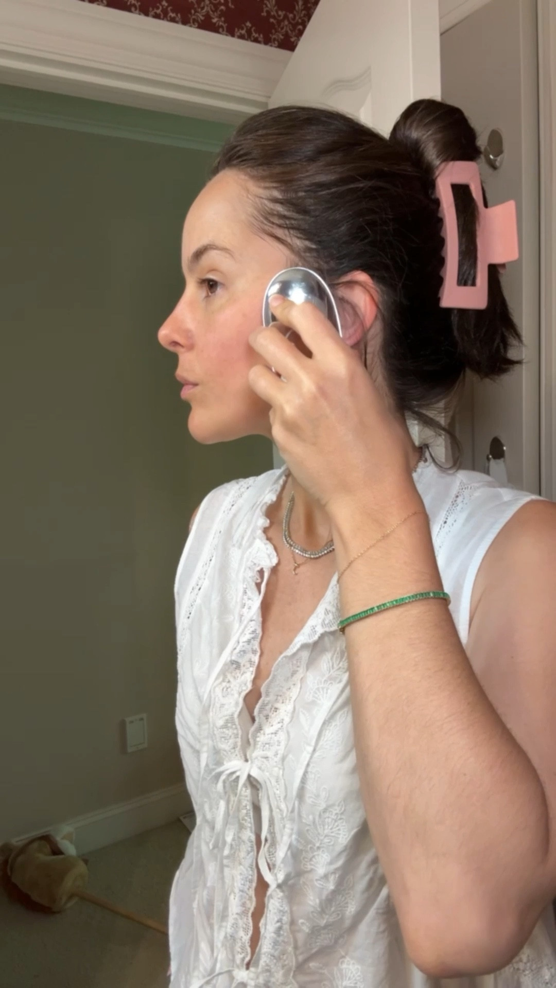 Microcurrent >>>

#LTKBeauty