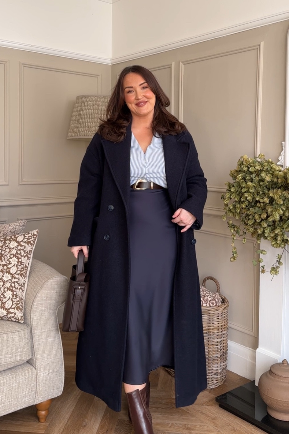 Using capsules from my wardrobe today to make an outfit ♥️ I've linked all items except for the coat which is Tescos I've linked alternatives ♥️

#LTKFashionMonth #LTKwinter #LTKuk
