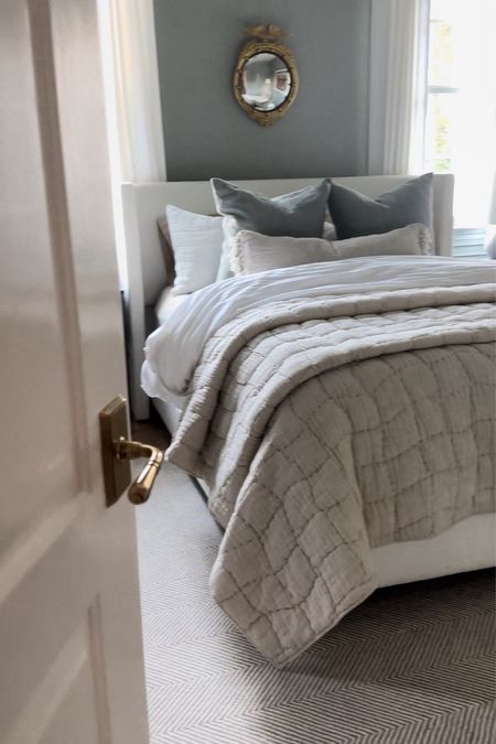 Bedding favorites, guest bedroom. The color of the bed is "ivory basketweave slub". The color of the Cloud quilt is "flax".



Pottery barn, target, Wayfair, Amazon....

#LTKhome #LTKsalealert