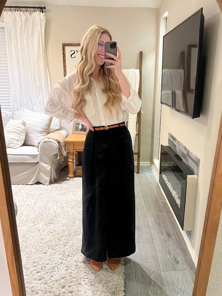 Spring workwear 🤍

Amazon wide leg pants available in many colors paired with a basic white button up. 

Work outfit. Smart casual. Business casual. Spring. 

#LTKworkwear #LTKSeasonal #LTKfindsunder50
